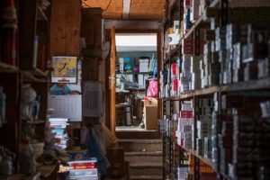 Read more about the article How To <b>Keep Inventory Costs Down</b> With The Toothpaste Theory