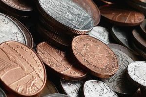 Read more about the article UK Minimum Wage 2020: How It Affects The Hospitality Industry